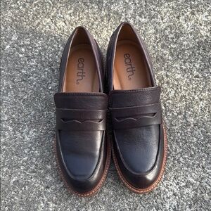 Earth Women's Brown Loafers